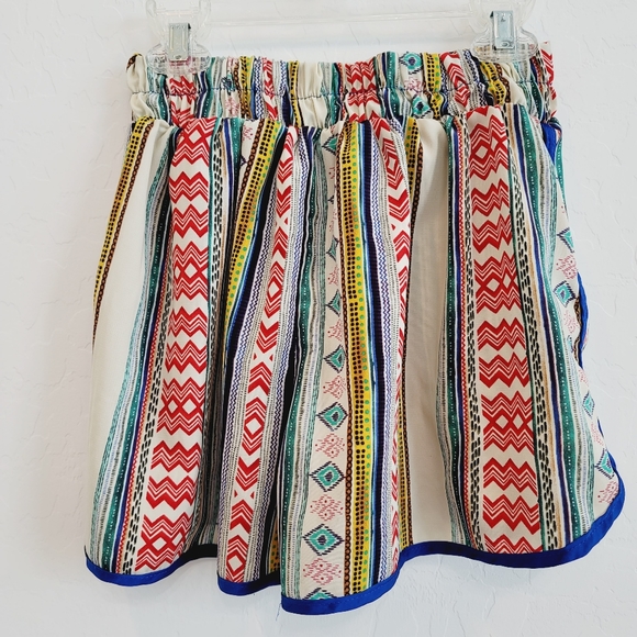 A3 Design Fun Multicolor Pull On Shorts - Picture 5 of 14